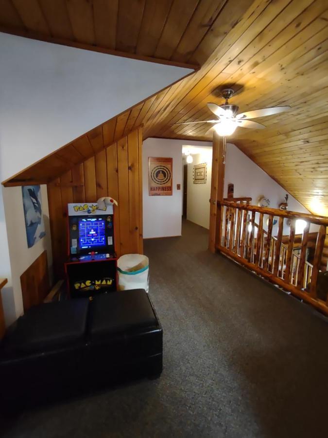 Union Bay Log Home 외부 사진
