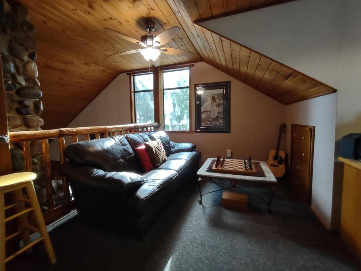 Union Bay Log Home 외부 사진