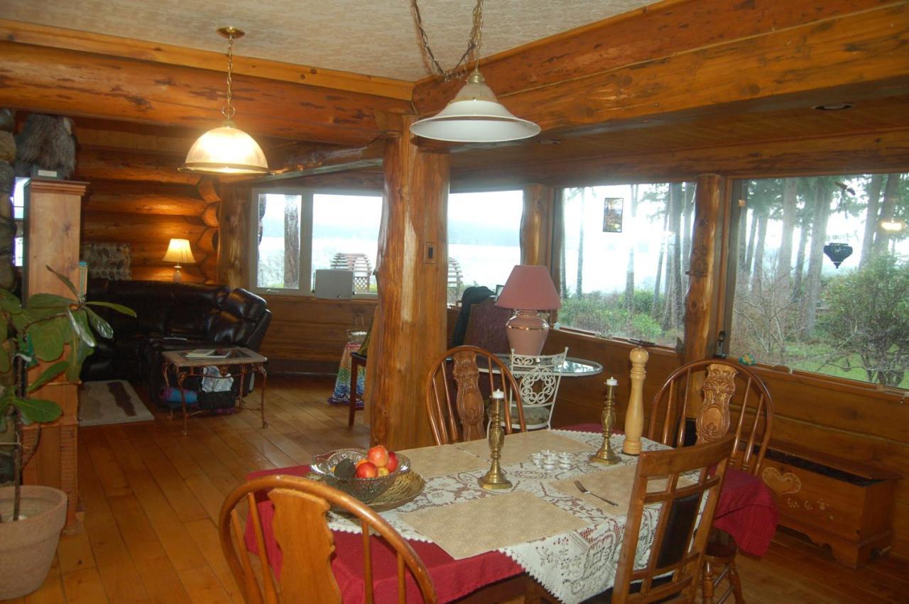 Union Bay Log Home 외부 사진