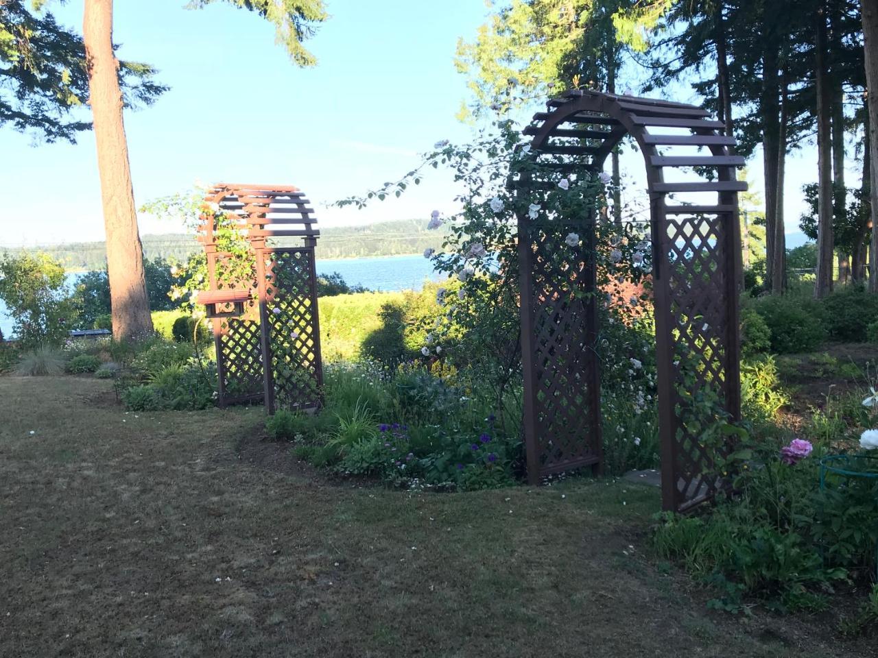 Union Bay Log Home 외부 사진